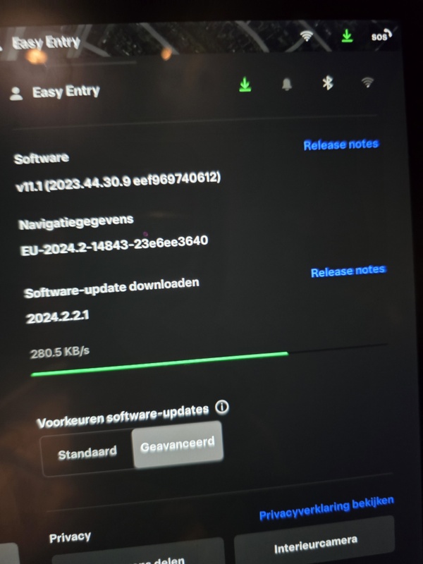 Afbeeldingslocatie: https://tweakers.net/i/caqy2CQiHo05rPr5vHtodFq3slA=/x800/filters:strip_icc():strip_exif()/f/image/tiv8D4UXsprbl3E4rsgUOcsj.jpg?f=fotoalbum_large