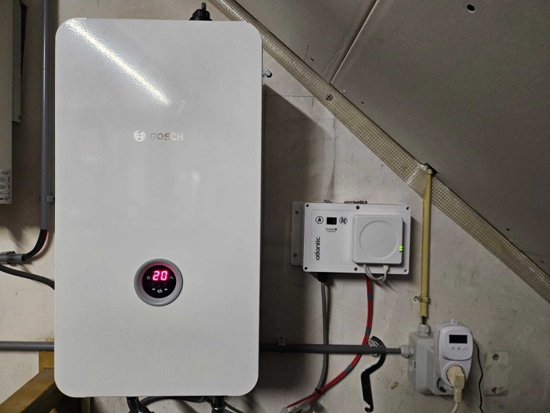 Afbeeldingslocatie: https://tweakers.net/i/cbIdBdD0TO69ReZCp6GHG5S8f74=/800x/filters:strip_icc():strip_exif()/f/image/82dUCpU1PemnTU6KGQJMiz5T.jpg?f=fotoalbum_large