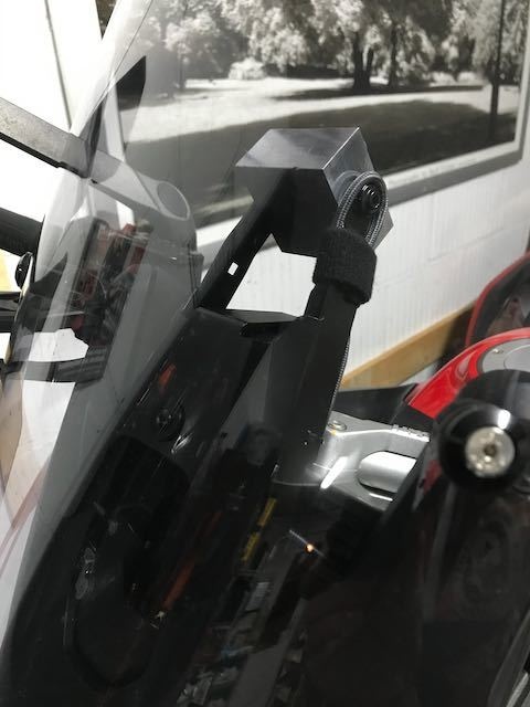 Afbeeldingslocatie: https://tweakers.net/i/ccxnK76VJaUI3LlAVagWE_ehTEI=/f/image/42O15VKe6D63K9Eq8cl3vPBq.jpg