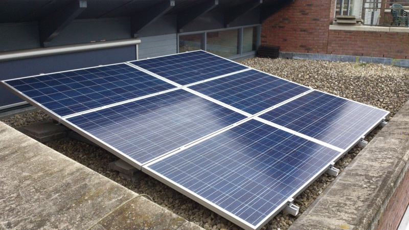 Afbeeldingslocatie: https://tweakers.net/i/cfrBAe2fNgNFaozQTRHJ9fpz3NA=/800x/filters:strip_icc():strip_exif()/f/image/2cF4LHyY0GTPOFJHCmvsWeNX.jpg?f=fotoalbum_large