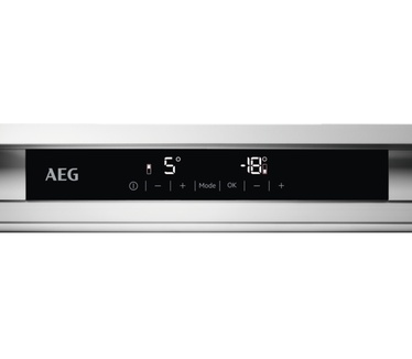 AEG SCE818D3FS