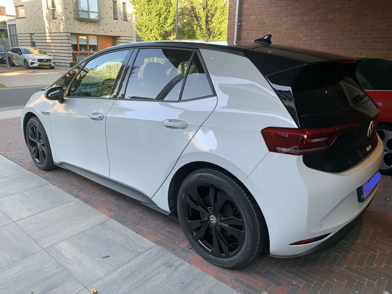 Afbeeldingslocatie: https://tweakers.net/i/cj767c4qvguw9Xs4htSSMrkJqTk=/800x/filters:strip_icc():strip_exif()/f/image/N3EPccznSFu1ItLGouHKCZlA.jpg?f=fotoalbum_large