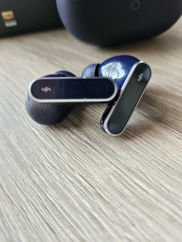 Afbeeldingslocatie: https://tweakers.net/i/cjYy4dMvgD-efrPmVcGbatHHcD0=/x800/filters:strip_icc():strip_exif()/f/image/LaeARDqcMGJrb2wyEyH1vMgG.jpg?f=fotoalbum_large