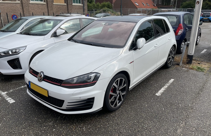 Afbeeldingslocatie: https://tweakers.net/i/clE2STQ8nHANv17w5gmmAFykKCc=/800x/filters:strip_icc():strip_exif()/f/image/0FT38n5WUhPo9UDhnigOY8l8.jpg?f=fotoalbum_large