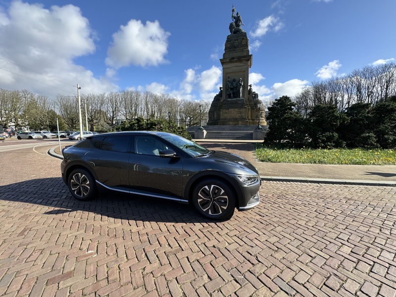 Afbeeldingslocatie: https://tweakers.net/i/cmXsCvspiq-rCf--yLATByHMBRU=/800x/filters:strip_icc():strip_exif()/f/image/NcGaZtW2By0BxP6EO2pPvC5b.jpg?f=fotoalbum_large