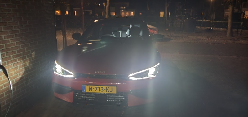 Afbeeldingslocatie: https://tweakers.net/i/coxNv52ZoTew2U2vUk4yIcbmowY=/800x/filters:strip_icc():strip_exif()/f/image/o4bomrUcybDkeGicltoGoLLe.jpg?f=fotoalbum_large
