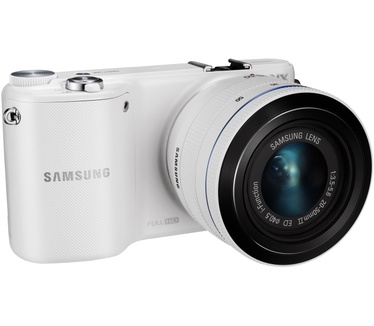 Samsung NX2020 + 20-50mm f/3.5-5.6 ED II NX Wit