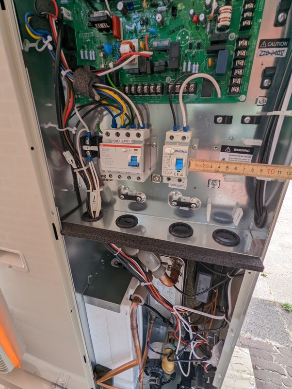 Afbeeldingslocatie: https://tweakers.net/i/cx2FWrahWZgovkPfMdvpnmROroE=/x800/filters:strip_icc():strip_exif()/f/image/iIQQgeACjUwsWA9Jxgxfn5iB.jpg?f=fotoalbum_large