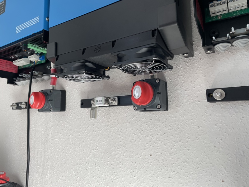 Afbeeldingslocatie: https://tweakers.net/i/cyzEqUDIHvtzfTdEO8mDpV6kR3o=/800x/filters:strip_icc():strip_exif()/f/image/qiMFpM4lgkv8071lyL1gACYo.jpg?f=fotoalbum_large