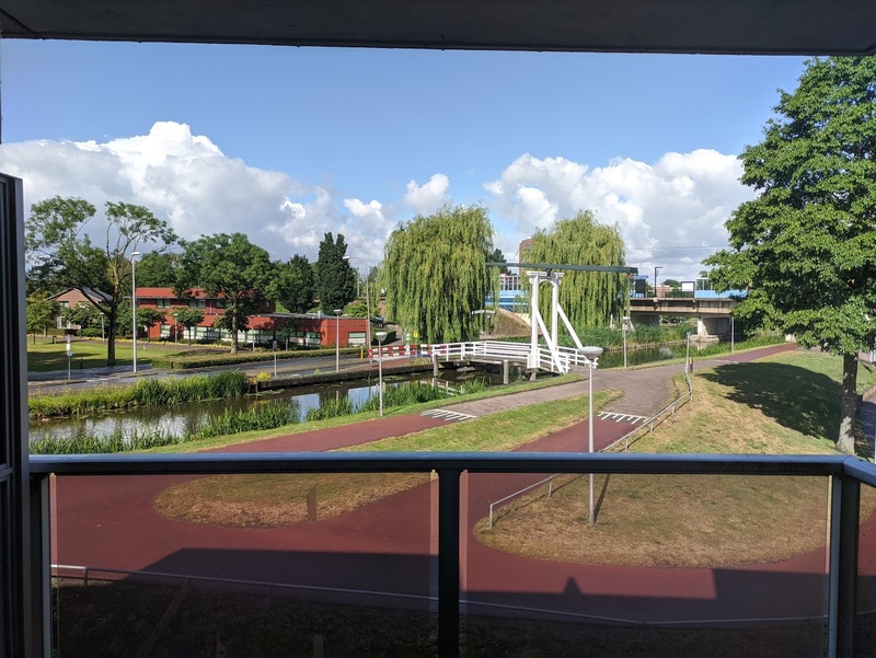 Afbeeldingslocatie: https://tweakers.net/i/czehp2lTZmJhCxSU-8pehgQ-qG0=/800x/filters:strip_icc():strip_exif()/f/image/pWxYtKgzNDymidBmIDicDgPp.jpg?f=fotoalbum_large