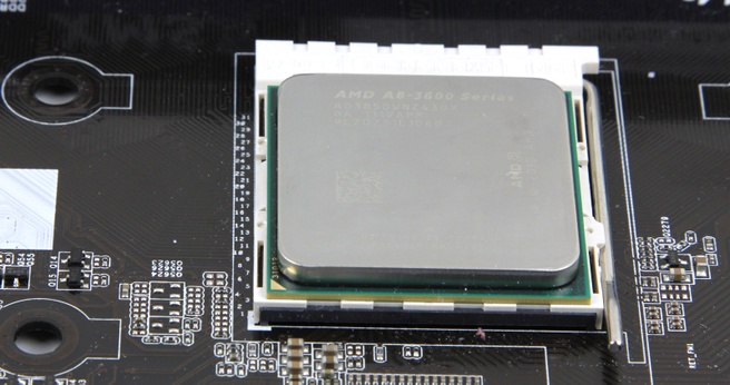 AMD A8-3850 in socket