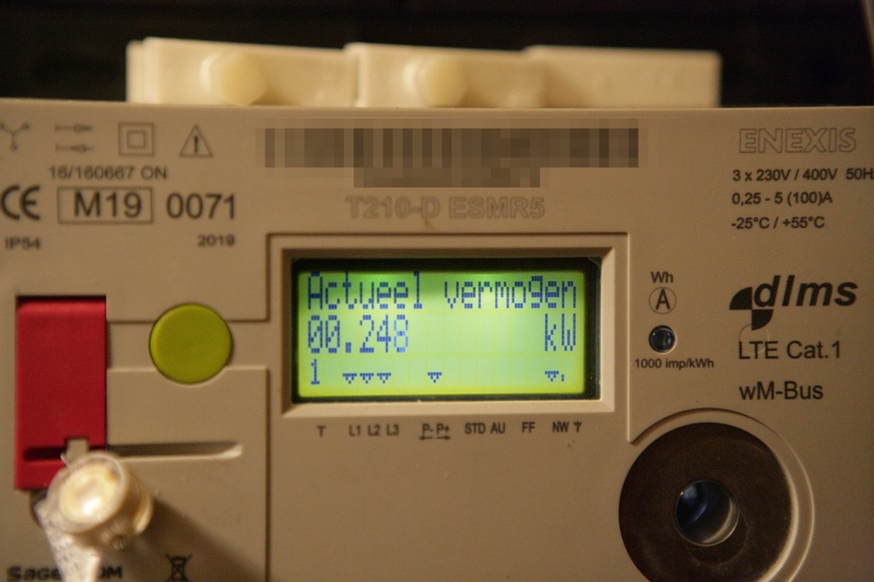 Afbeeldingslocatie: https://tweakers.net/i/d-cfY9buwiCJH3L_10VrBWyD9dY=/800x/filters:strip_icc():strip_exif()/f/image/zSv6Nux5R0JAnSx0wXDemxot.jpg?f=fotoalbum_large