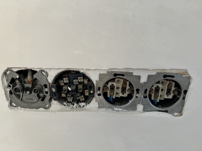 Afbeeldingslocatie: https://tweakers.net/i/d1eyuFwbPx8BNO8YeJXZTch5IIc=/800x/filters:strip_icc():strip_exif()/f/image/vvrII49qJMpsUeUwmLZ7sdWE.jpg?f=fotoalbum_large