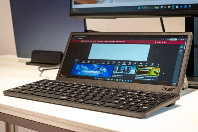 Acer PM131QT