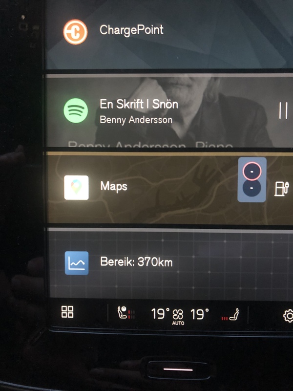 Afbeeldingslocatie: https://tweakers.net/i/d2Nyp4TxIs3lG0RgC3PWSuT1tNM=/x800/filters:strip_icc():strip_exif()/f/image/HyhgA58p2xZNZyTogc45IbHx.jpg?f=fotoalbum_large