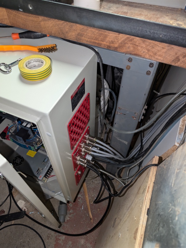 Afbeeldingslocatie: https://tweakers.net/i/d3rZGNxT9rghoAXLPyvrJCWLNL8=/x800/filters:strip_icc():strip_exif()/f/image/x2X5SbajtCcU3UY45rmaqqnh.jpg?f=fotoalbum_large