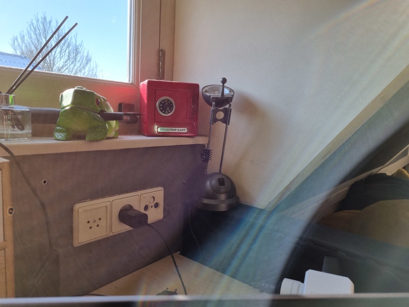Afbeeldingslocatie: https://tweakers.net/i/d4u1tY-LRo9R27mMF54driaF-Yk=/800x/filters:strip_icc():strip_exif()/f/image/gQoJPfA0G84NHDJUiIpxLOo9.jpg?f=fotoalbum_large