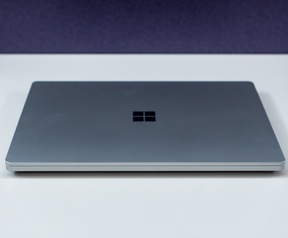 Microsoft Surface Laptop Ultra