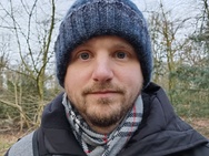 S21 en S21 Ultra frontcamera met en zonder kunstmatige achtergrondonscherpte