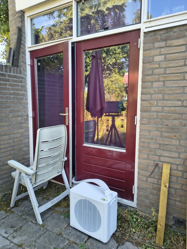 Afbeeldingslocatie: https://tweakers.net/i/d7fpVDtXDZOJyEfGAyrSJOOyaLk=/x800/filters:strip_icc():strip_exif()/f/image/eglPvbJbiladjDw4sGHqs71Z.jpg?f=fotoalbum_large