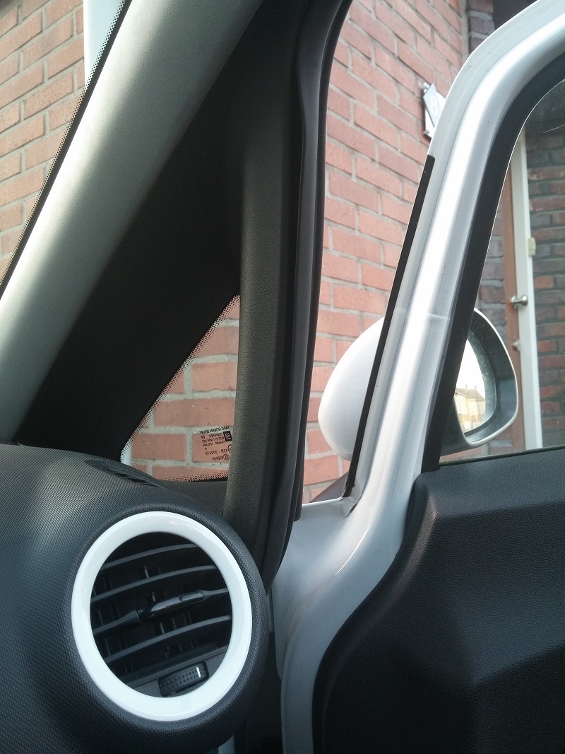 Afbeeldingslocatie: https://tweakers.net/i/d8e2zfBVRSfwpPQP14dsBb4peSk=/full-fit-in/4920x3264/filters:max_bytes(3145728):no_upscale():strip_icc():fill(white):strip_exif()/f/image/2bYNlWl4yo1U7gxddEb99mB3.jpg?f=user_large