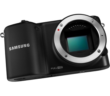 Samsung NX2020 + 20-50mm f/3.5-5.6 ED II NX Zwart