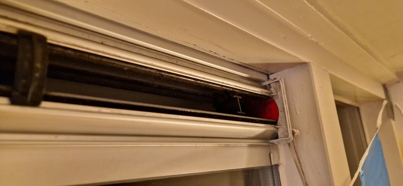 Afbeeldingslocatie: https://tweakers.net/i/dBJRLCnN1x4tK279U_MrRyPWRjA=/800x/filters:strip_icc():strip_exif()/f/image/PoBDMG090VGspHr6MHzq5Zw1.jpg?f=fotoalbum_large