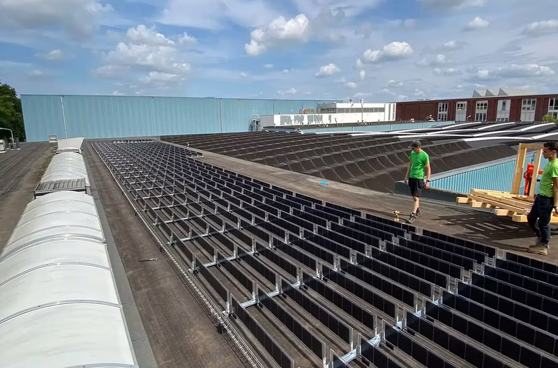 Afbeeldingslocatie: https://tweakers.net/i/dGIuYUDdUmiQ0SNVwFnbEl95LBM=/800x/filters:strip_exif()/f/image/0UHPjAdDGvhDEjJkRUpXcvWN.avif?f=fotoalbum_large