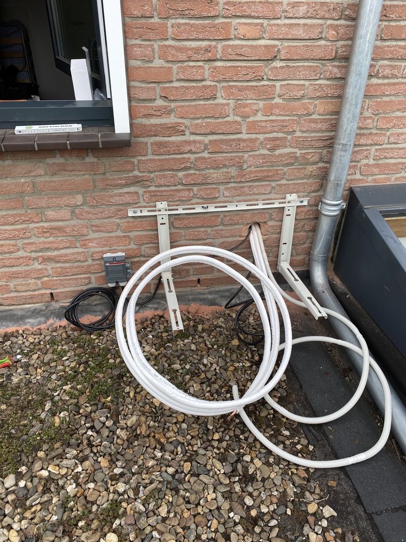 Afbeeldingslocatie: https://tweakers.net/i/dGfJ34_BNTsa_Nb3JvG1TroO5Go=/800x/filters:strip_icc():strip_exif()/f/image/3lnMMLbx5ZfwVJGWKfFlfPvD.jpg?f=fotoalbum_large
