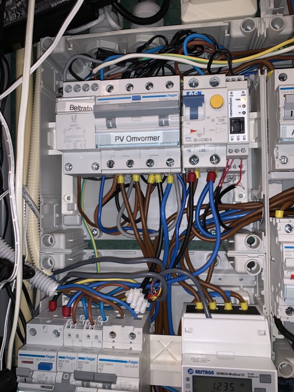 Afbeeldingslocatie: https://tweakers.net/i/dLXqjYmu_jGutY11FQqa8cjyi-A=/x800/filters:strip_icc():strip_exif()/f/image/TDZ6F6hPDVGhijPMNpospr0w.jpg?f=fotoalbum_large