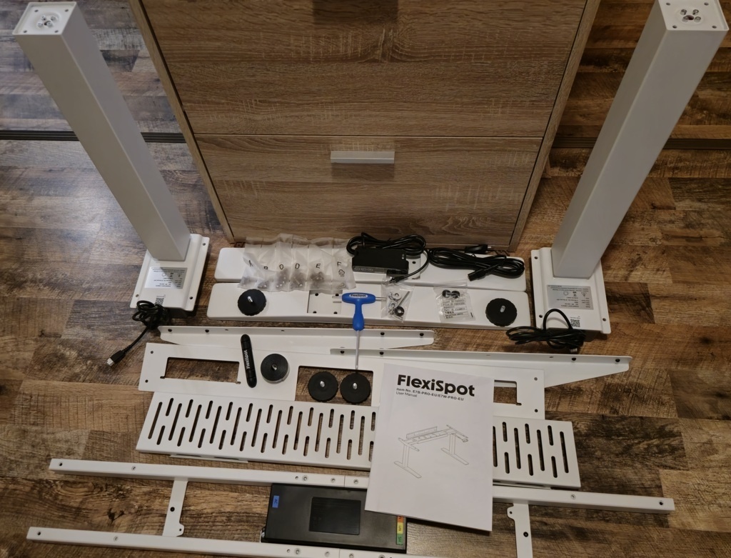 Afbeeldingslocatie: https://tweakers.net/i/dN56Zc9IuZyPuVLWk9b6xY0c0wY=/fit-in/4920x3264/filters:max_bytes(3145728):no_upscale():strip_icc():strip_exif()/f/image/rHfXc1C6A57EAZNYpwjombui.jpg?f=user_large