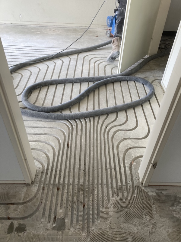 Afbeeldingslocatie: https://tweakers.net/i/dPJkYxeiXANLqOBN2XRKqaMslzw=/x800/filters:strip_icc():strip_exif()/f/image/MGRYExpeefgNQNpj3IXWy4tu.jpg?f=fotoalbum_large
