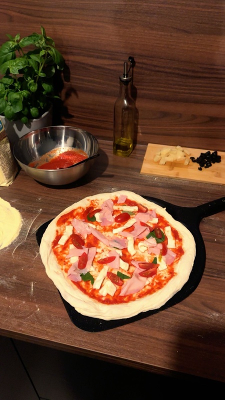 Afbeeldingslocatie: https://tweakers.net/i/dRtIWUhabIDuhHiOxWgCXoZXPbo=/x800/filters:strip_icc():strip_exif()/f/image/iKatSGV46QxQVtD2Vq0CRq88.jpg?f=fotoalbum_large