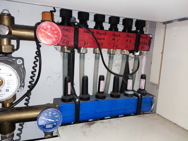 Afbeeldingslocatie: https://tweakers.net/i/dToZO7OvwcHxleDP_QEdg56cYHE=/800x/filters:strip_icc():strip_exif()/f/image/3KdQd8qlPbgsATfn1f8lhADA.jpg?f=fotoalbum_large