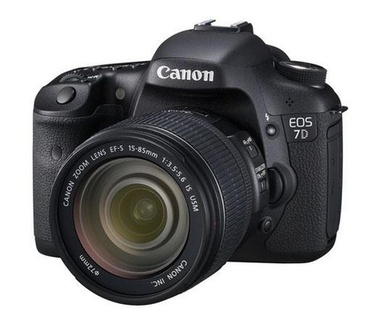 Canon EOS 7D + EF-S 15-85mm + 70-300 IS USM Zwart