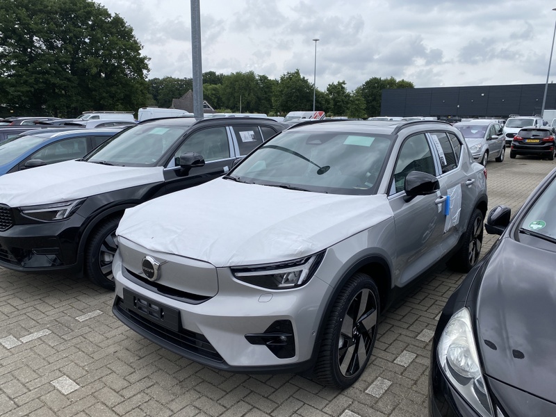Afbeeldingslocatie: https://tweakers.net/i/dWUUzWgG3tfHEgTswUlvXVmGZu0=/800x/filters:strip_icc():strip_exif()/f/image/KBvSoBflDzRku1mhkllWCpS1.jpg?f=fotoalbum_large