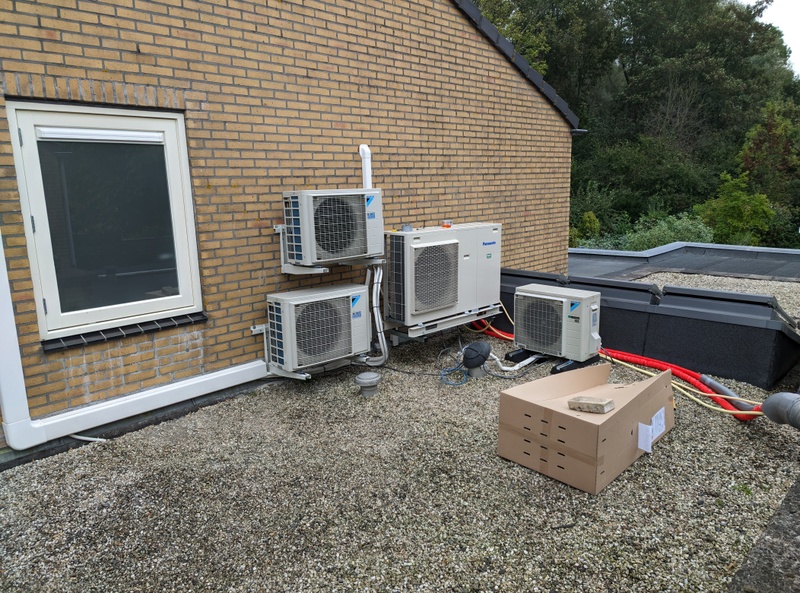 Afbeeldingslocatie: https://tweakers.net/i/dWX2KL7_Lm6f8kBSFaYGf8SxuEY=/800x/filters:strip_icc():strip_exif()/f/image/ZdgEoq9PGrGhICfixFC2vpC8.jpg?f=fotoalbum_large
