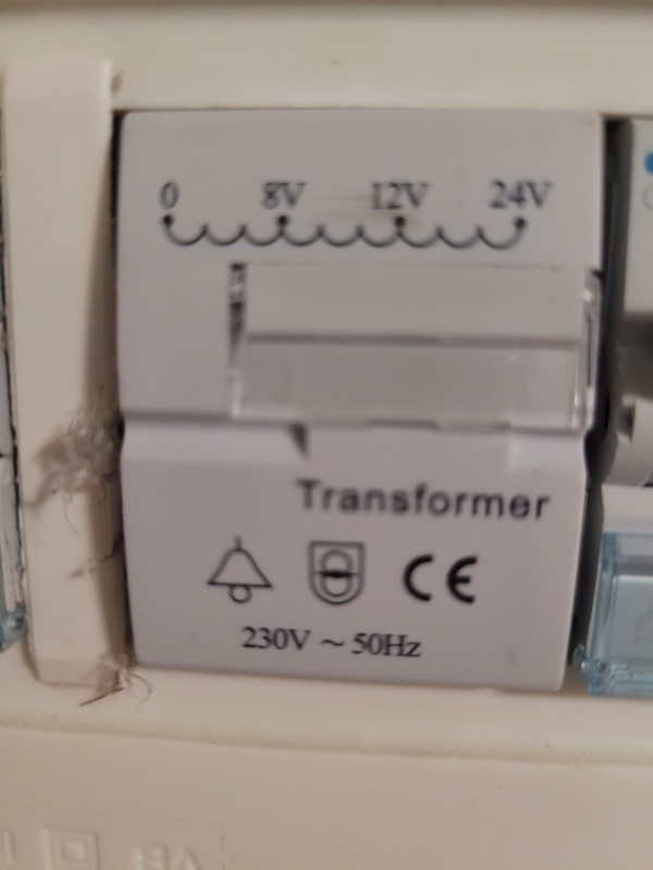 Afbeeldingslocatie: https://tweakers.net/i/dWnDa7dLba2uwKVIvK-PE8hdZBA=/x800/filters:strip_icc():strip_exif()/f/image/fRlqqr1Cy0qwPyJpkoOKVPcy.jpg?f=fotoalbum_large