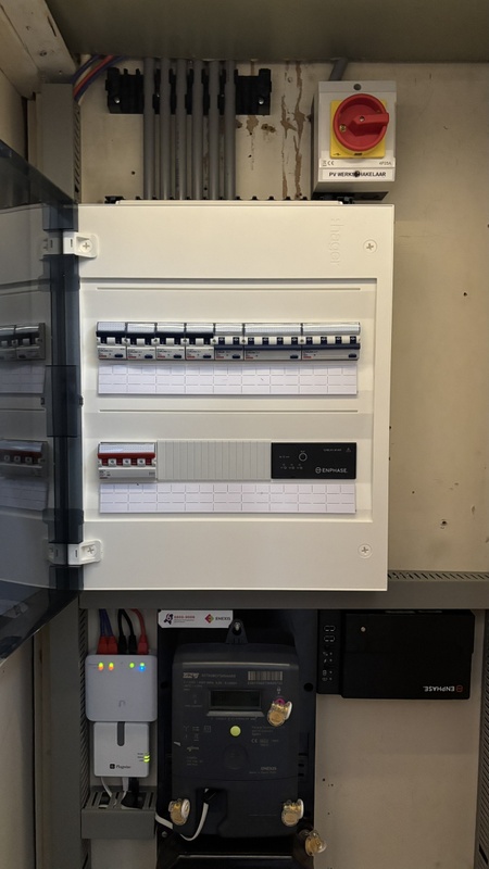 Afbeeldingslocatie: https://tweakers.net/i/dXo2Q35HxD01zKgspi0uyDMIWnI=/x800/filters:strip_icc():strip_exif()/f/image/APidZq7YmT7x8up3xRu3UfkV.jpg?f=fotoalbum_large