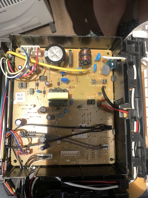 Afbeeldingslocatie: https://tweakers.net/i/dYUHYgw51af24HBZ2eiHpziRQ_o=/x800/filters:strip_icc():strip_exif()/f/image/rcrtmQrSTbWUq9xFp1Od0VMp.jpg?f=fotoalbum_large