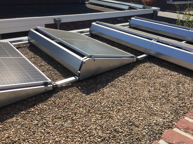 Afbeeldingslocatie: https://tweakers.net/i/daLYwgeJi5tPuKWJOkL8BfR2DKY=/800x/filters:strip_icc():strip_exif()/f/image/gRNC8EH1lB2cBHk9rvLW0HZT.jpg?f=fotoalbum_large