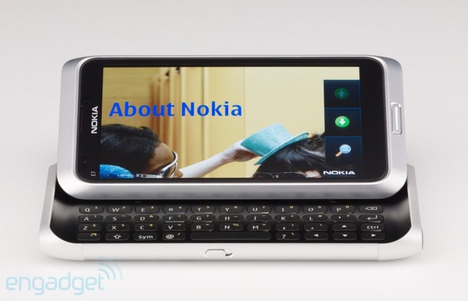Nokia E7