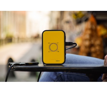 WakaWaka Power 10