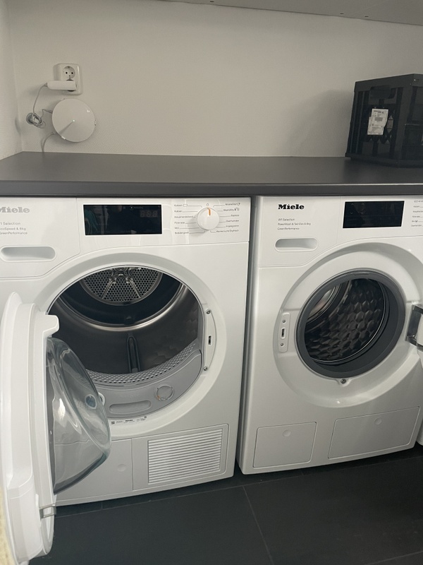 Afbeeldingslocatie: https://tweakers.net/i/dfIgenGrYCBDObOWxm821e8Y4jw=/x800/filters:strip_icc():strip_exif()/f/image/nBFIoWEsMQFgei9outsUuKKz.jpg?f=fotoalbum_large