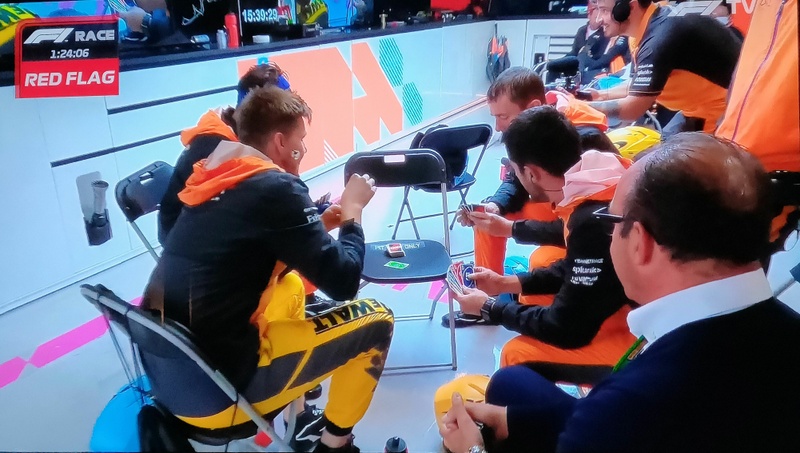 Afbeeldingslocatie: https://tweakers.net/i/dfcbOVMAyjs_3D78n5qwyRjKrvU=/800x/filters:strip_icc():strip_exif()/f/image/tqKLxRWePJgl8mOXdxqvnjVc.jpg?f=fotoalbum_large