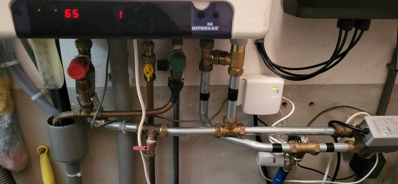 Afbeeldingslocatie: https://tweakers.net/i/dg8KZ7c3OiSVAPfRGT0dFvQvFjM=/800x/filters:strip_icc():strip_exif()/f/image/lHLPfLIFaeyjPj83UyPX8cZF.jpg?f=fotoalbum_large