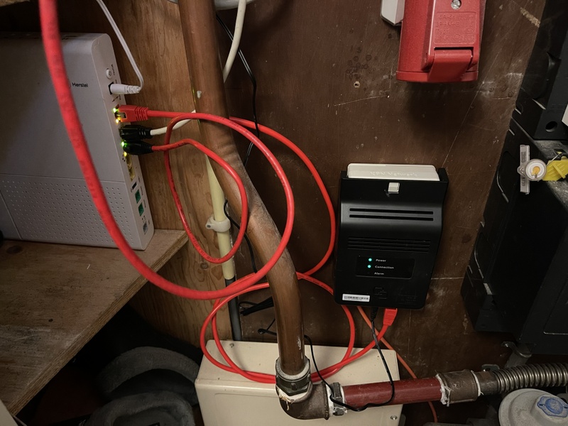 Afbeeldingslocatie: https://tweakers.net/i/dhkhp163iHAIui_6qe_SqeSRpd8=/800x/filters:strip_icc():strip_exif()/f/image/NuDPo60uHHVoX6sImmD7hkOy.jpg?f=fotoalbum_large