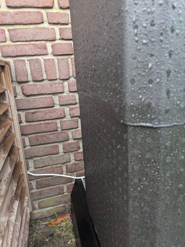 Afbeeldingslocatie: https://tweakers.net/i/dlfhmsrEWcNs6HAkg0SPhI_dEKM=/x800/filters:strip_icc():strip_exif()/f/image/zPiFwJFBgVkUTRe79UlZiLa0.jpg?f=fotoalbum_large