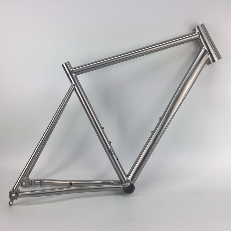 Afbeeldingslocatie: https://tweakers.net/i/dmgVvTIchlvr64PpCfhobtEP8Qs=/800x/filters:strip_icc():strip_exif()/f/image/mnr7JHQzLYQl5o3foTSmUJvl.jpg?f=fotoalbum_large