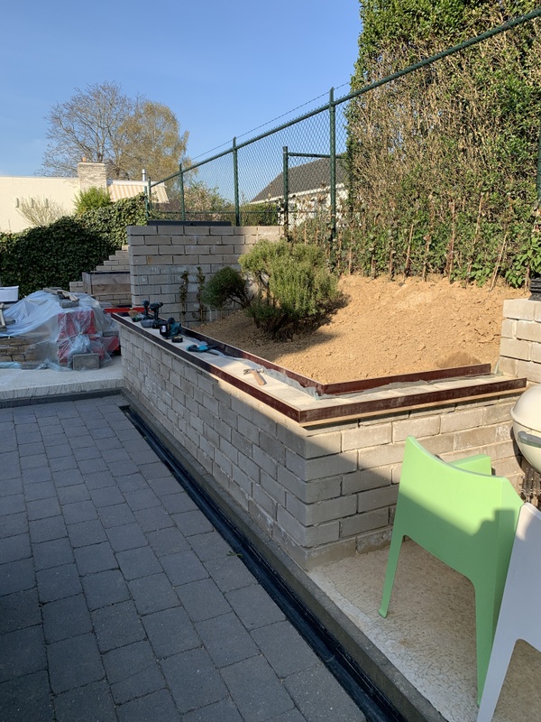 Afbeeldingslocatie: https://tweakers.net/i/dsmT_MSTaYmcyjpZ_4NDruz-u4M=/x800/filters:strip_icc():strip_exif()/f/image/IaAPCbGEO1NVFAHsf5eHCWx8.jpg?f=fotoalbum_large